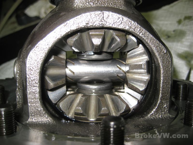 NEED HELP PLEASE!!! 98 2.0 passenger axle won't spin. confused. VW